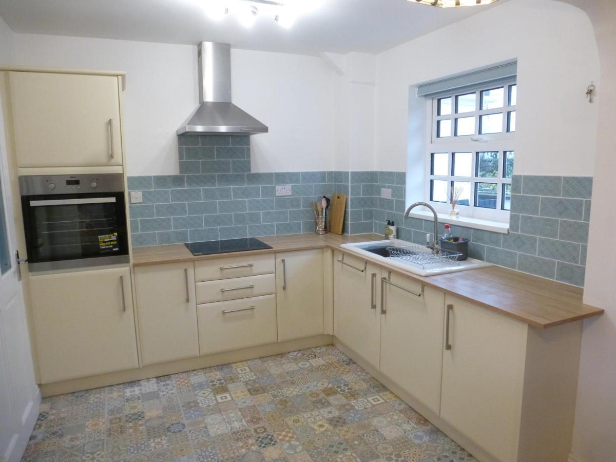 Delfryn Holiday Cottage Colwyn Bay Bagian luar foto